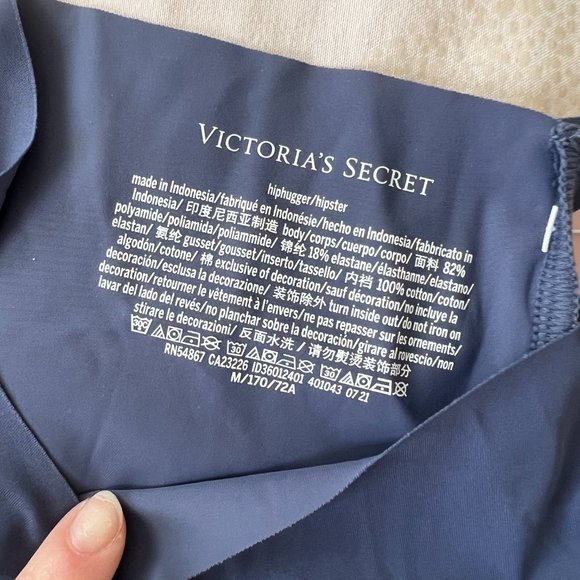 Victoria’s Secret blue hipster/hip hugger underwear panties size medium nwt - Picture 3 of 4